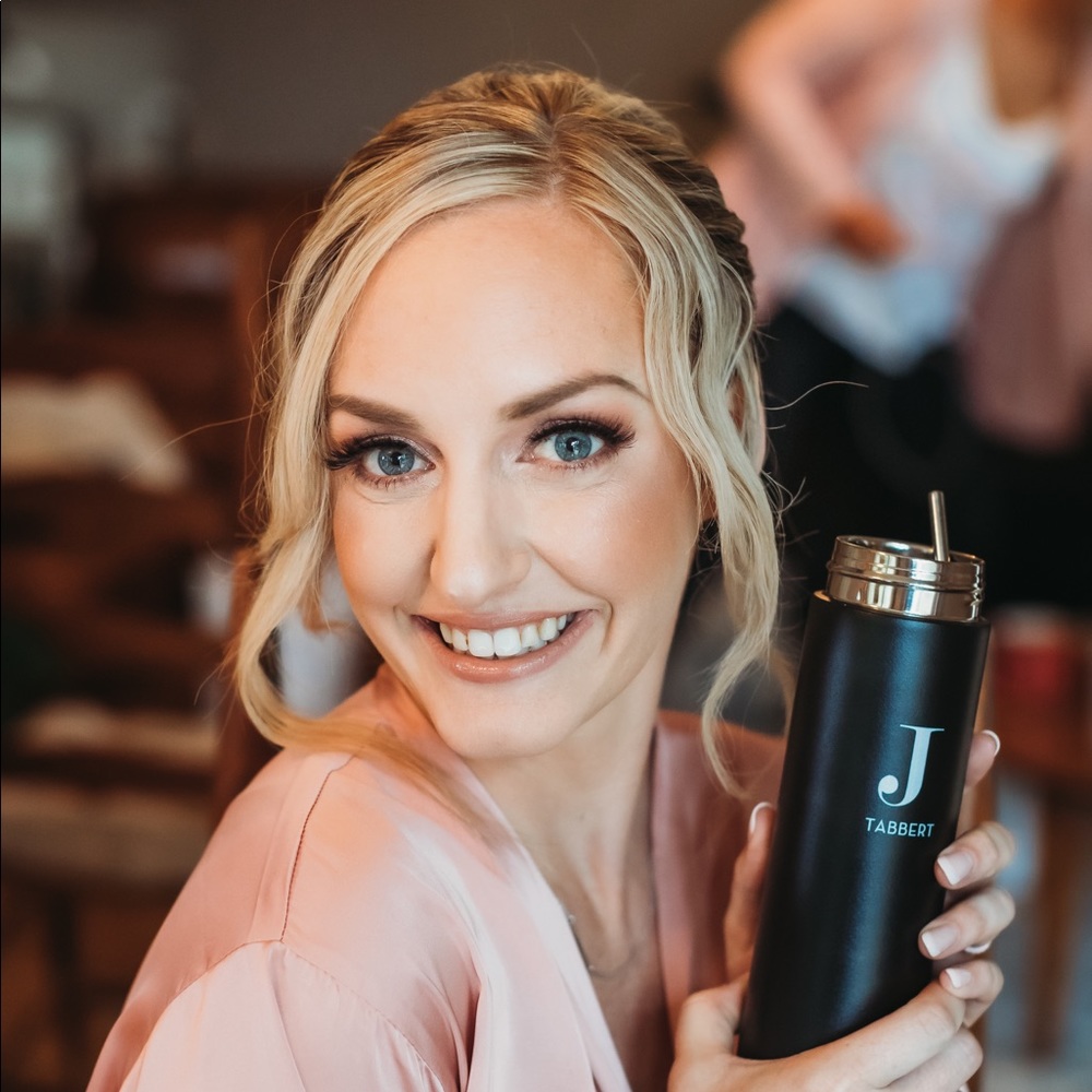 Meet your Posher, Jasmin